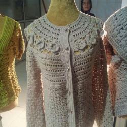 لباس بافتنی طوسی